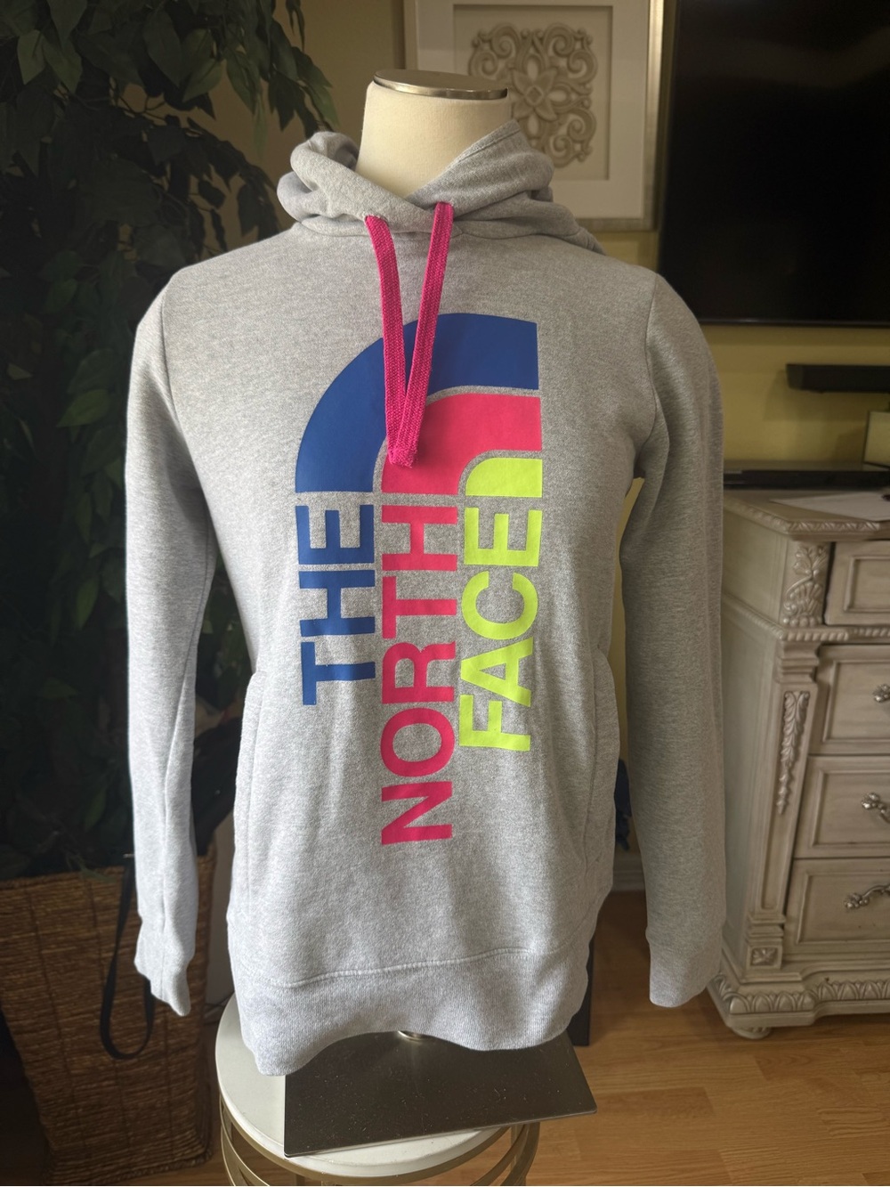 The North Face Women’s Small Gray Neon Multicolor Logo Pullover Hoodie